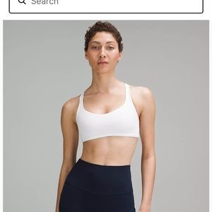 Lululemon light support bra